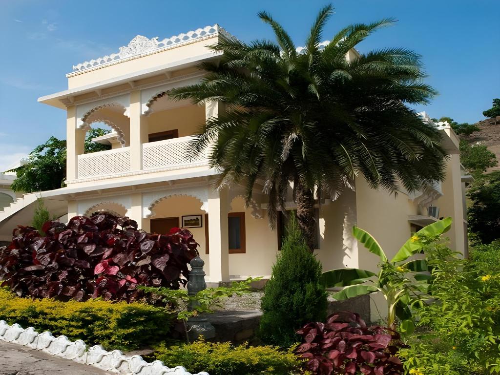 Aaram Baagh Udaipur Hotel